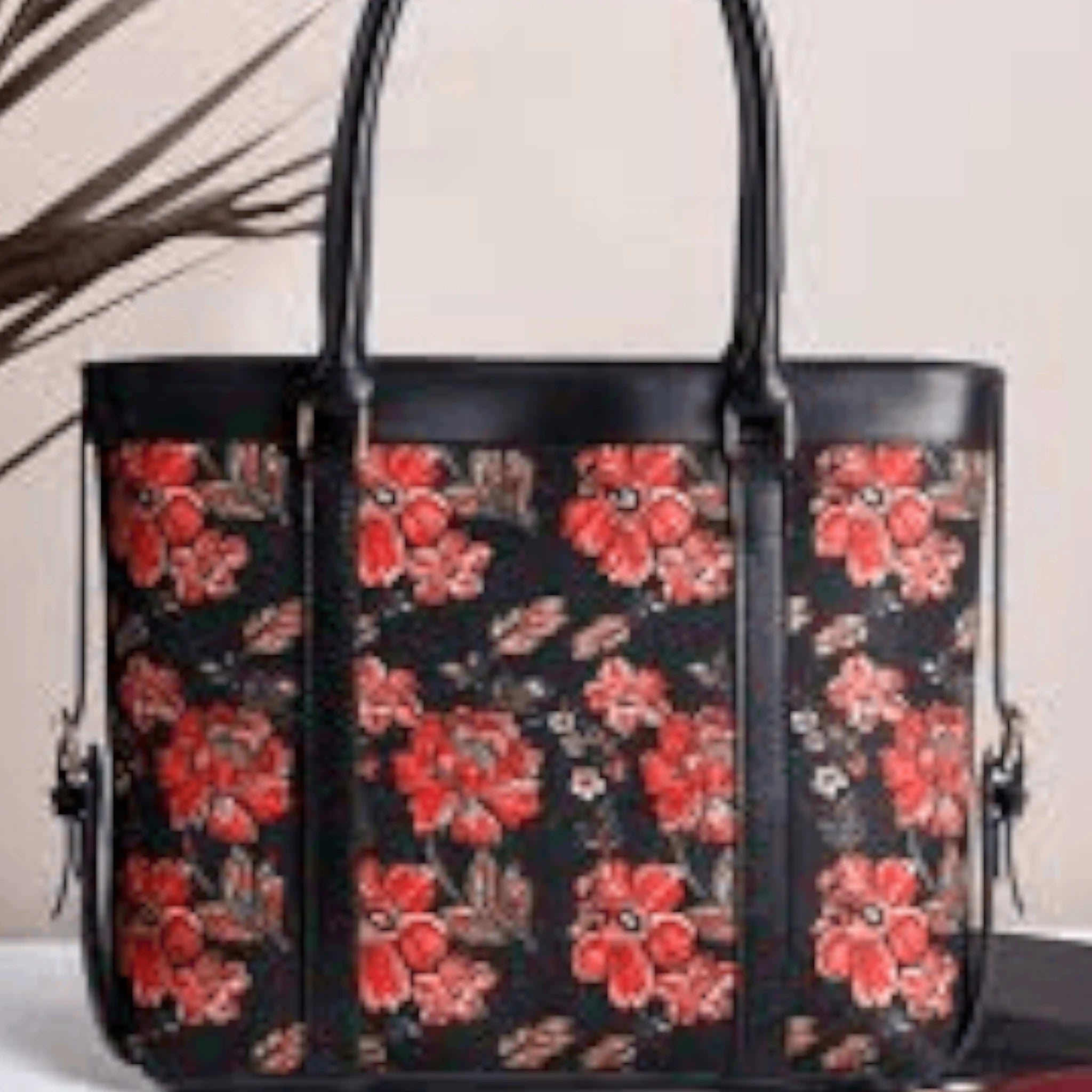 Burberry Floral Print Canvas Tote Bag with Leather Trim  Women's Luxury Shoulder Handbag